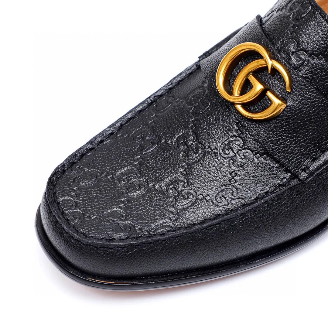 Men's shoes 💰500 💐Gucci GUCCI official website men's business formal leather shoes updated 💥Hong Kong counters synchronize new styles 💥completely one-to-one replica shipments 👍Except for zero difference in counter quality, they are all made of imported first-layer calfskin embossed uppers with original hardware buckles ➕water-dyed cow 🐂 leather lining, original combination outsole, matching code 38-44 (45🉑️customized)